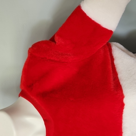 No Boundaries Red, White, and Black Fleece Sweater - Picture 7 of 12